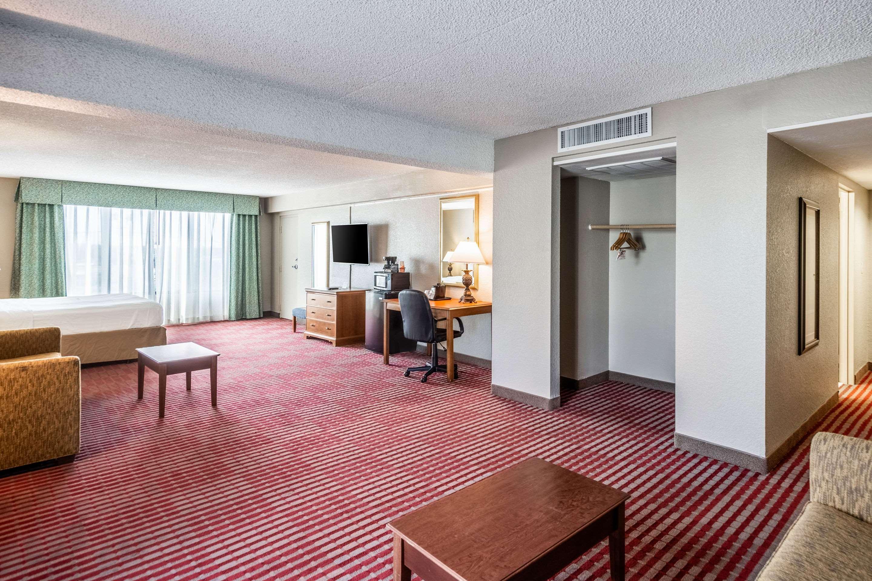 Lakeland Hotel Luaran gambar
